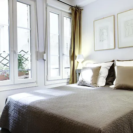 Marais Design Apartment